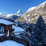 Отель Alpenroyal 3*