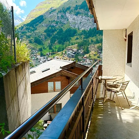 Ξενοδοχείο Alpenroyal 3*