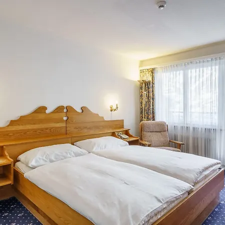 阿尔彭皇家酒店 3*