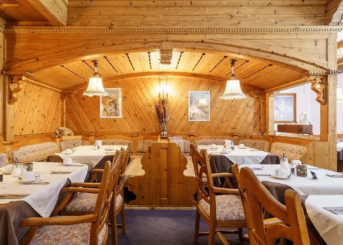 Alpenroyal Otel Zermatt