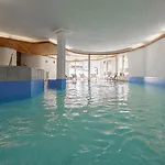 Hotel Alpenroyal 3*