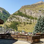 Otel Alpenroyal 3*